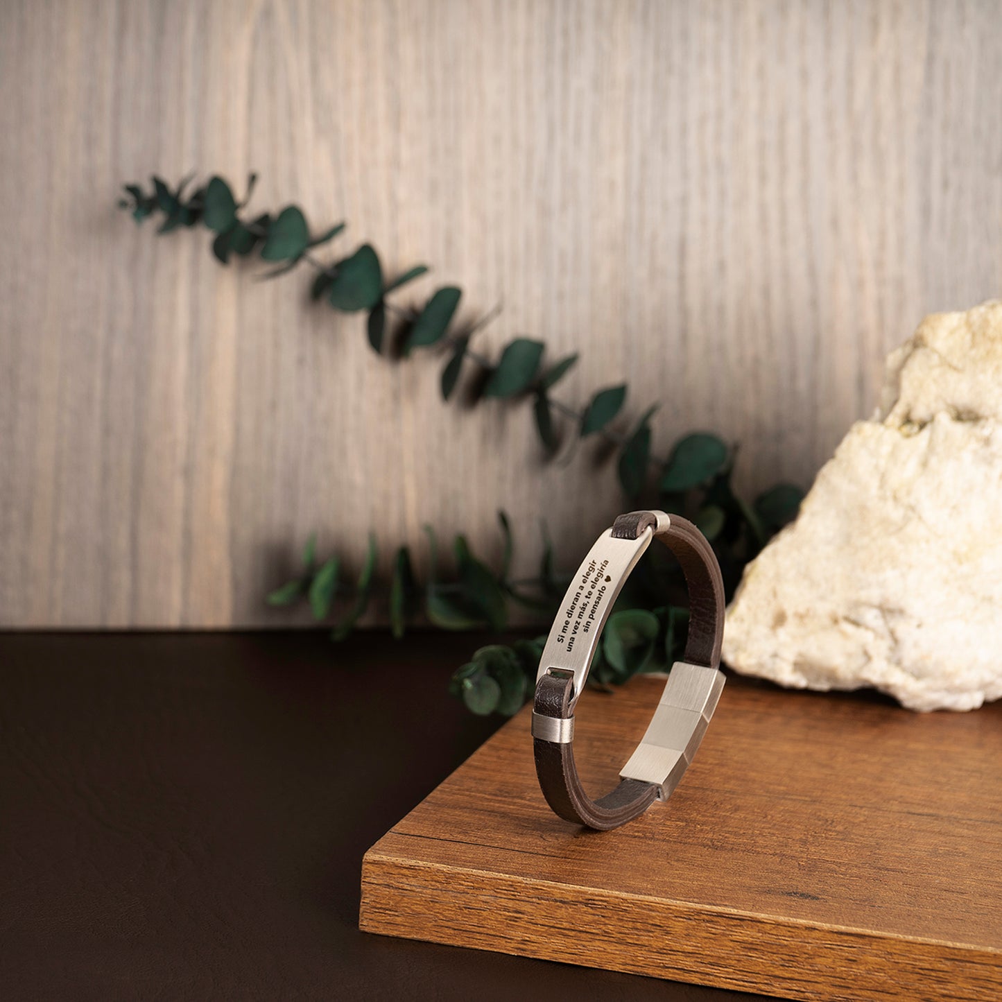 Pulsera en cuero Stone